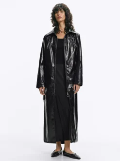 PARFOIS Exclusivo Online - Abrigo Charol Largo Negro Outlet