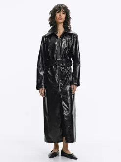 PARFOIS Exclusivo Online - Abrigo Charol Largo Negro Outlet