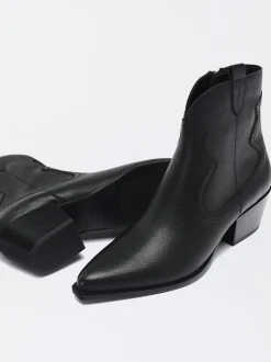 PARFOIS Exclusivo Online - Bot&iacute;n Cowboy De Piel Negro Best Sale