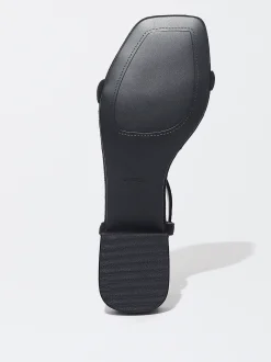 PARFOIS Exclusivo Online - Sandalia Plana Tiras Pulsera Negro Clearance