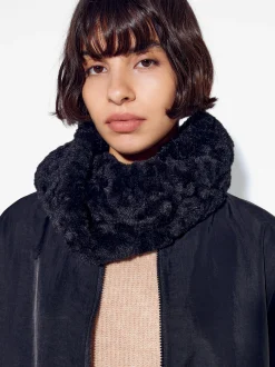 PARFOIS Gola De Pelo Negro Hot