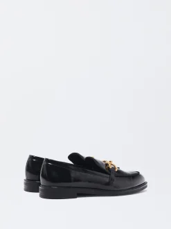 PARFOIS Mocas&iacute;n Plano Hebilla Negro Clearance