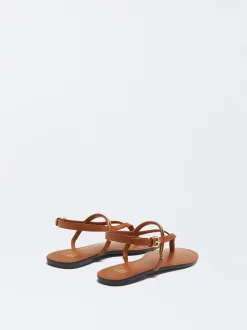 PARFOIS Sandalia Plana Detalle Met&aacute;lico Camel New