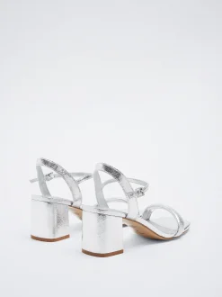 PARFOIS Sandalia Tac&oacute;n Metalizada Plateado Cheap