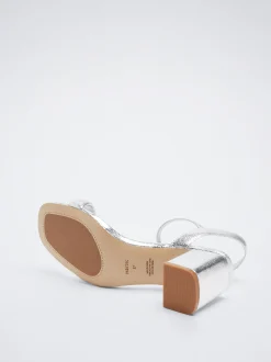 PARFOIS Sandalia Tac&oacute;n Metalizada Plateado Cheap